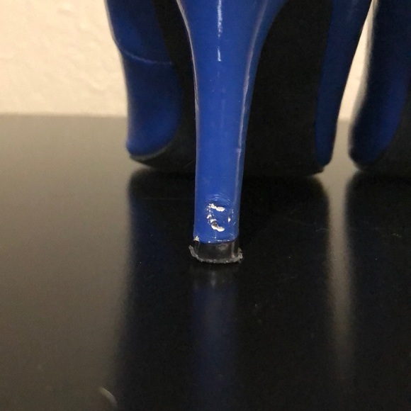 Statement Blue Heels - Picture 5 of 6
